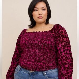 NWT Torrid Velvet Smocked Blouson Sleeve Cropped Ruched Wine/Plum Top Size 2X